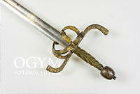 II. Lajos magyar király koronázási kardja a XVI. századból az Országgyűlési Múzeum állandó kiállíltásán