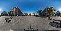 Az Országház keleti homlokzata, a Kossuth Lajos tér és a Vértanúk tere, 360 fokos panoráma felvételen, 2020